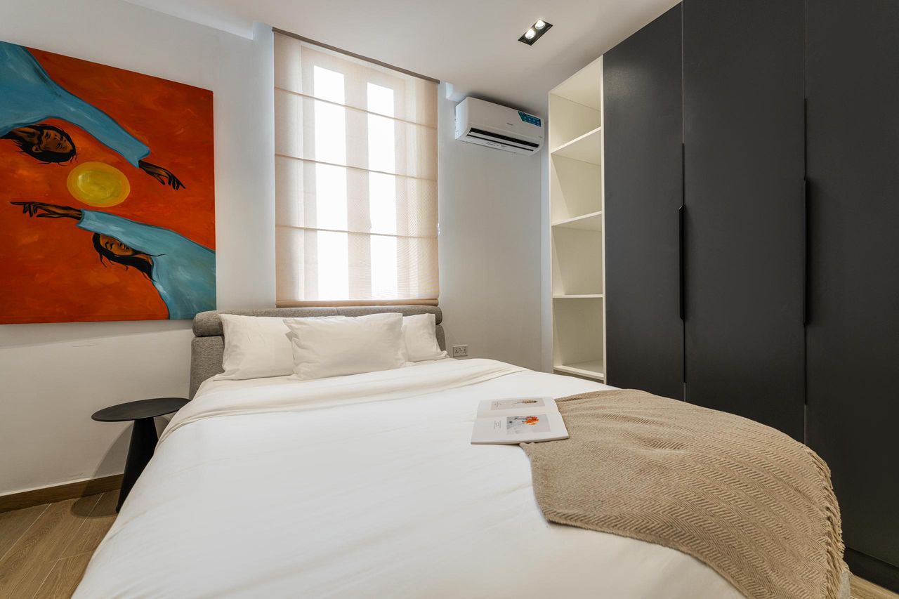 luxury-2-bedroom-apartment-with-swimming-pool-and-ps5-22-68fb768eb9362