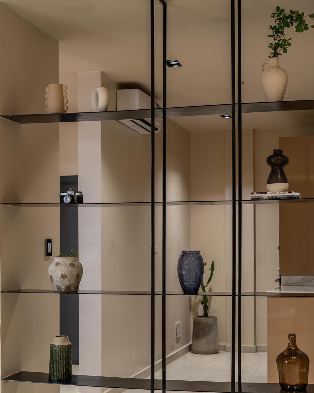 luxury-2-bedroom-apartment-with-swimming-pool-and-ps5-22-68fb76b6b5976